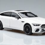 Mercedes AMG GT 63 S X290 Blanco Norev 1:18 183445 Metal - image 5 of 7