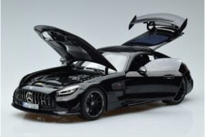Mercedes AMG GT C190 Black Series Negro Norev 1:18 183900 Metal - imagen 2 de 7