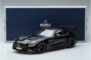 Mercedes AMG GT C190 Black Series Negro Norev 1:18 183900 Metal - imagen 7 de 7
