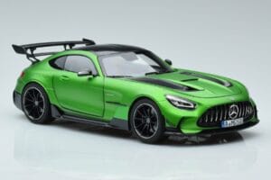 Mercedes AMG GT C190 Black Series Verde Hell Magno Edición Limitada Norev 1:18 183903 Metal - imagen 5 de 7