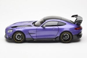 Mercedes AMG GT Black Series Morado Asia Exclusive Norev 1:18 183907 Metal - imagen 4 de 8