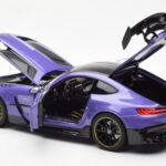 Mercedes AMG GT Black Series Morado Asia Exclusive Norev 1:18 - image 5 of 8