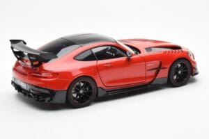 Mercedes AMG GT Black Series Rojo Asia Exclusive Norev 1:18 183906 Metal - imagen 3 de 8