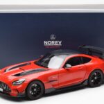 Mercedes AMG GT Black Series Rojo Asia Exclusive Norev 1:18 - image 8 of 8