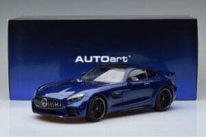 Mercedes AMG GT R C190 Azul Brillante AUTOart 1:18 76334 Metal - imagen 7 de 7
