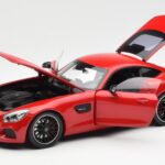 Mercedes AMG GT C190 Rojo Norev 1:18 183496 - image 2 of 8