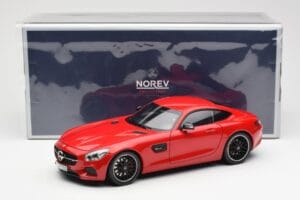 Mercedes AMG GT C190 Rojo Norev 1:18 183496 Metal - imagen 8 de 8
