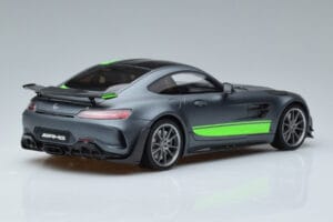 Mercedes AMG GT R Pro Selenite Gris GT Spirit 1:18 GT265 Resina - imagen 2 de 6