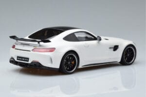Mercedes AMG GT R Blanco GT Spirit 1:18 KJ021 Resina - imagen 2 de 6