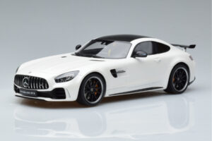 Mercedes AMG GT R Blanco GT Spirit 1:18 KJ021 Resina