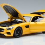 Mercedes AMG GT S C190 Solarbeam Norev 1:18 B66960341 Metal - image 2 of 7