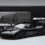 Mercedes AMG One Negro NZG 1:18 - image 9 of 9