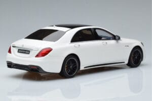 Mercedes AMG S63 W222 Diamond Blanco GT Spirit 1:18 B66965714 Resina - imagen 2 de 6