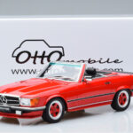 Mercedes AMG SL500 R107 Rojo Otto 1:18 - image 6 of 6