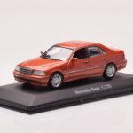 Mercedes C-Class W202 C220 Naranja Metálico Dealer Edition Minichamps 1:43 - image 2 of 4