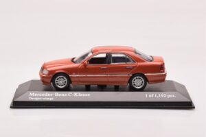 Mercedes C-Class W202 C240 Naranja Metálico Minichamps 1:43 430037000