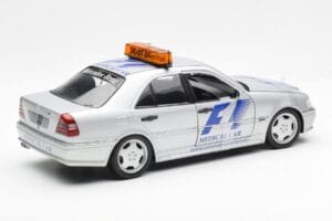 Mercedes C-Class W202 AMG Medical Car F1 1997 UT Models 1:18 26106 Metal - imagen 2 de 6