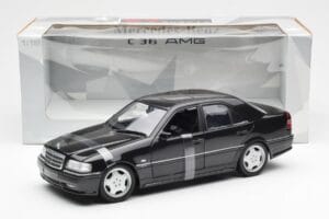 Mercedes C-Class W202 C36 AMG Negro Metálico UT Models 1:18 26102 Metal - imagen 6 de 6
