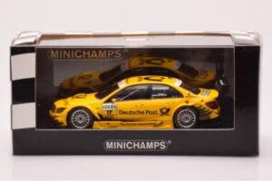 Mercedes C-Class W204 DTM Deutsche Post AMG Mercedes #17 D. Coulthard DTM 2010 Minichamps 1:43 400103817 Metal - imagen 4 de 4