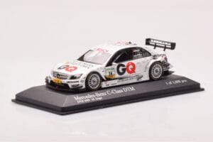 Mercedes C-Class W204 DTM GQ AMG Mercedes #16 Engels DTM 2009 Minichamps 1:43 400093816 Metal - imagen 2 de 4