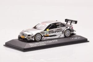 Mercedes C-Class W204 DTM Team AMG Mercedes #8 R. Schumacher DTM 2010 Minichamps 1:43 400103908 Metal - imagen 2 de 4