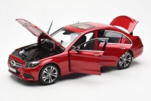 Mercedes C-Class W205 Rojo Metálico Asia Exclusive Norev 1:18 183835 Metal - imagen 2 de 8