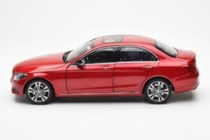 Mercedes C-Class W205 Rojo Metálico Asia Exclusive Norev 1:18 183835 Metal - imagen 4 de 8
