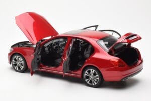 Mercedes C-Class W205 Rojo Metálico Asia Exclusive Norev 1:18 183835 Metal - imagen 5 de 8
