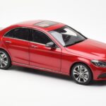 Mercedes C-Class W205 Rojo Metálico Asia Exclusive Norev 1:18 - image 6 of 8