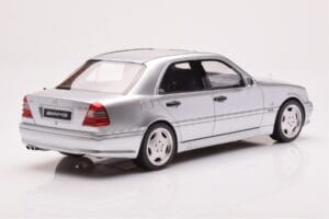 Mercedes C36 AMG W202 Plata Otto 1:18 OT443 Resina - imagen 2 de 6
