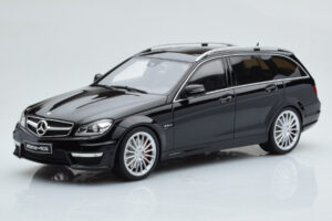 Mercedes C63 AMG S204 T-Model Negro GT Spirit 1:18