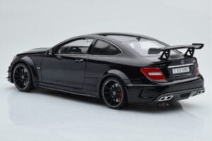 Mercedes C63 AMG W204 Black Series Negro GT Spirit 1:18 ZM019 Resina - imagen 5 de 7