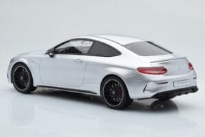 Mercedes C63S AMG C205 Coupé Plata GT Spirit 1:18 GT116 Resina - imagen 5 de 6