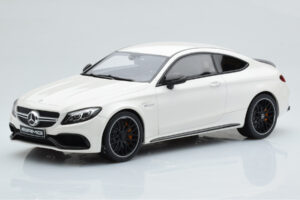 Mercedes C63S AMG C205 Coupé Blanco GT Spirit 1:18