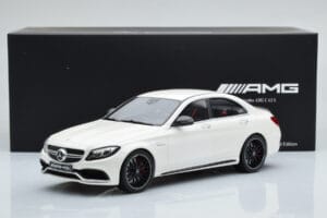 Mercedes C63S AMG W205 Blanco GT Spirit 1:18 B66960370 Resina - imagen 6 de 6