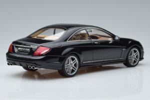 Mercedes CL63 AMG C216 Negro AUTOart 1:18 76169 Metal - imagen 2 de 6