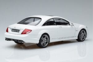 Mercedes CL63 AMG C216 Blanco AUTOart 1:18 76167 Metal - imagen 2 de 6