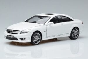 Mercedes CL63 AMG C216 Blanco AUTOart 1:18 76167 Metal