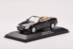 Mercedes CLK A209 Cabriolet Obsidian Negro Metálico Minichamps 1:43 B66961966 Metal - imagen 2 de 4