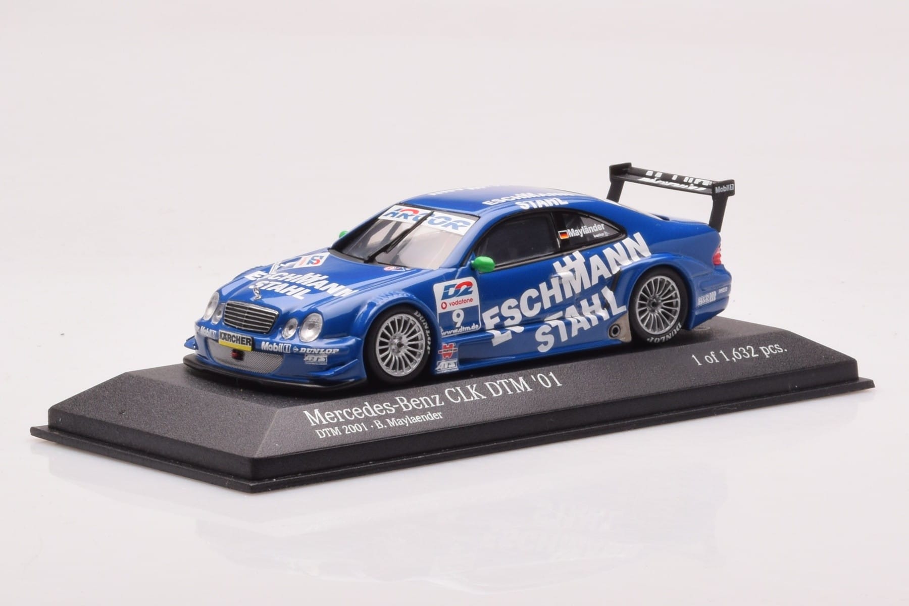 Mercedes CLK DTM Team Manthey #9 B. Maylander DTM 2001 Minichamps 1:43 400013109 Metal - imagen 2 de 4