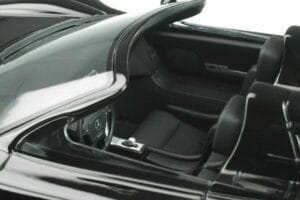 Mercedes CLK GTR Roadster Negro GT Spirit 1:18 GT826 Resina - imagen 9 de 10