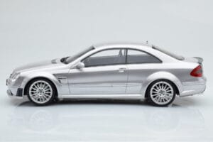 Mercedes CLK63 AMG C209 Coupé Plata Otto 1:18 OT227 Resina - imagen 3 de 6