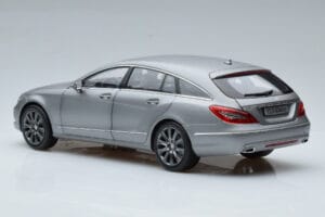 Mercedes CLS Shooting Brake X218 Alanite Gris Norev 1:18 B66960117 Metal - imagen 6 de 7