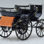 Mercedes Daimler Motorkutsche Azul Oscuro Norev 1:18 - image 2 of 6