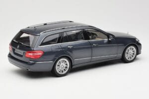 Mercedes E-Class S212 T-Model Tenorit Gris Metalizado Minichamps 1:18 B66962447 Metal - imagen 3 de 8