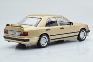 Mercedes E-Class W124 Tuning Beige MCG 1:18 MCG18342 Metal - imagen 2 de 6