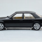 Mercedes E-Class W124 Tuning Negro MCG 1:18 - image 3 of 6