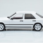 Mercedes E-Class W124 Tuning Blanco MCG 1:18 - image 3 of 6