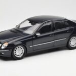 Mercedes E-Class W211 Azul Metalizado Kyosho 1:18 B66962147