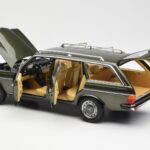 Mercedes 230T W123 T-Model Verde Metalizado Norev 1:18 183730 - image 5 of 8